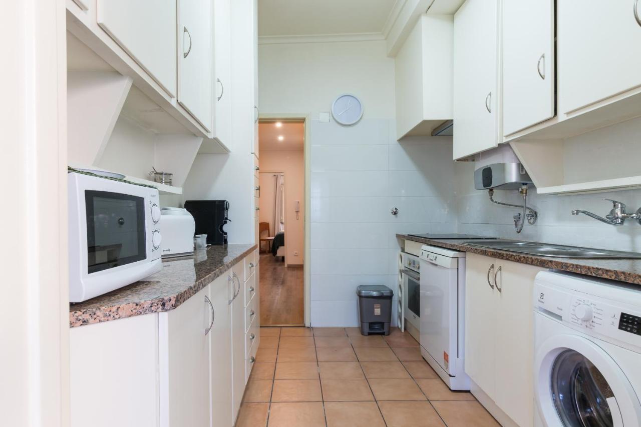 Lejlighed Portucale ! 3 Bedroom With Private Terrace Lisboa